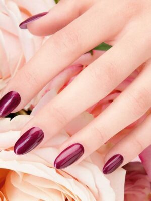 FE59CE3A33442590559B93ECE46052D9_ Estrosa smalto gel bordeaux metallic