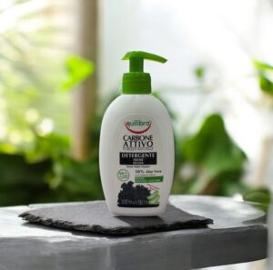 Equilibra detergente mani carbone attivo 300ml