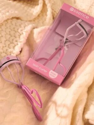 Essence t/e comfy piegaciglia