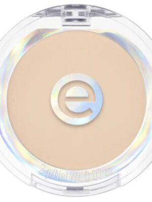70053EA3ED0A67B862CCB57035D52DED_ Essence ombretto matte 01