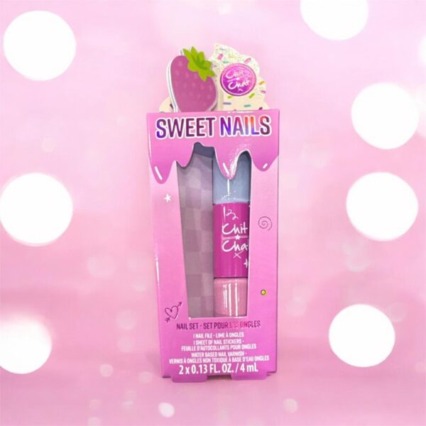 Chit chat sweet nails